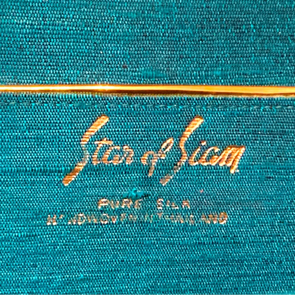 Vintage Star of Saigon Emerald Green Handwoven Raw Silk Purse - Picture 3 of 16